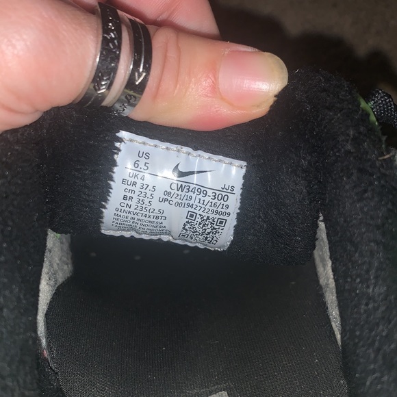 Women’s limited edition Nike Air Max 1 size 6.5. - Picture 6 of 6